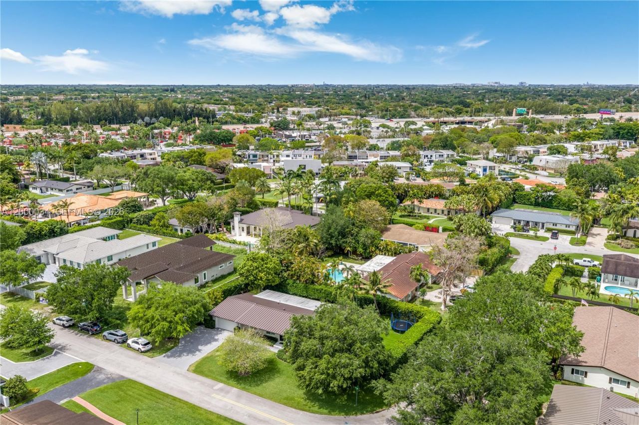 9511 SW 93rd St, Miami, FL 33176 Photo