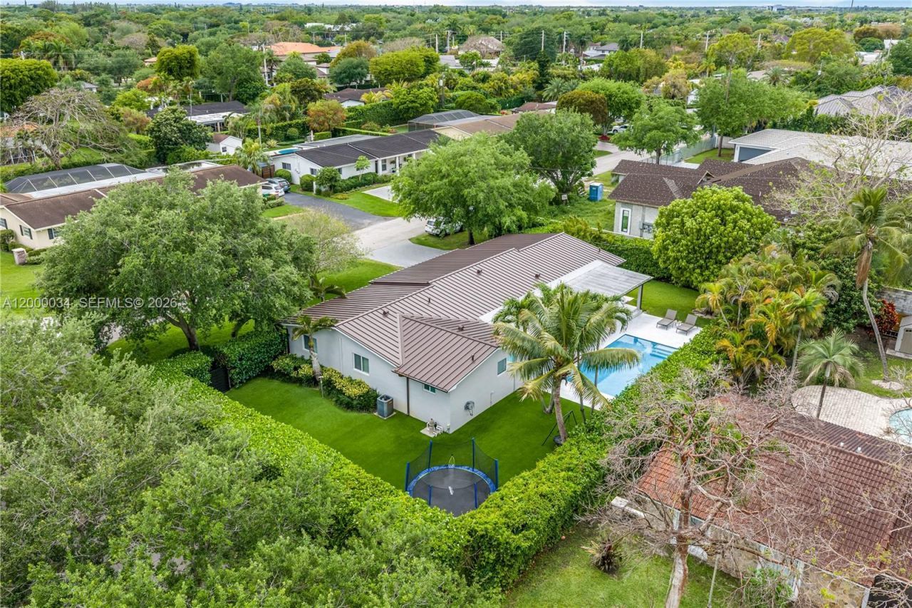 9511 SW 93rd St, Miami, FL 33176 Photo