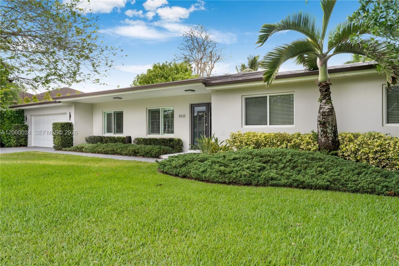 9511 SW 93rd St, Miami, FL 33176 Photo