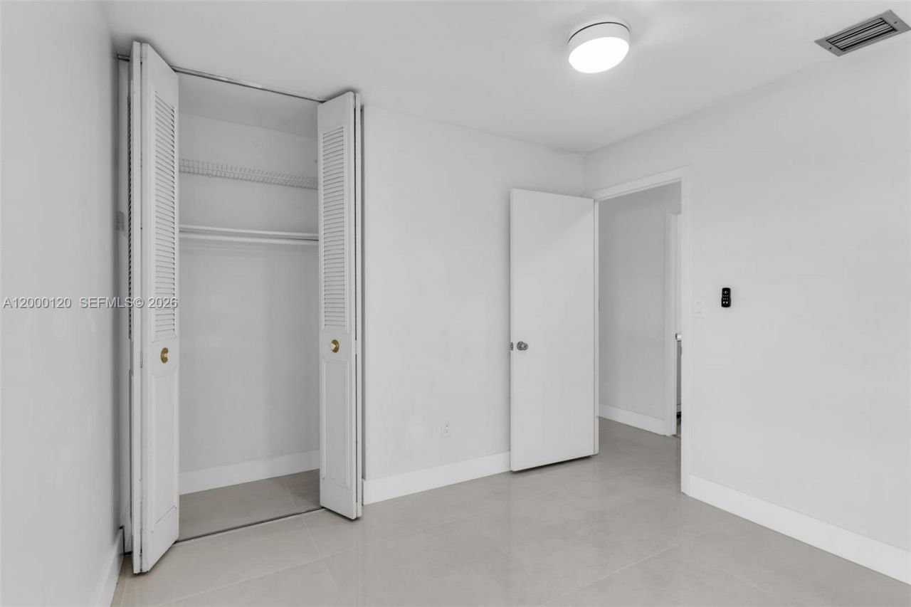 13011 SW 80th St, Miami, FL 33183 Photo