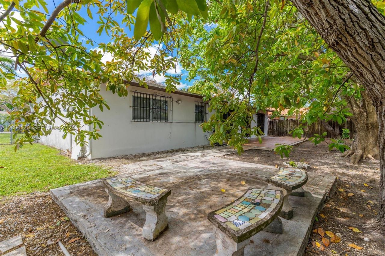 13011 SW 80th St, Miami, FL 33183 Photo