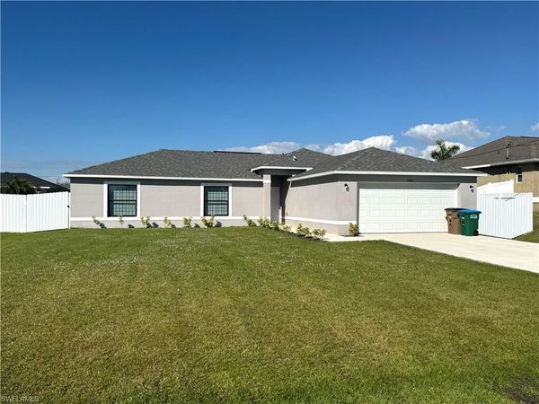 2001 SW 4TH ST, CAPE CORAL, FL 33991