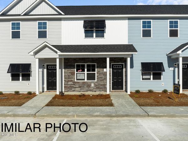 726 Cross Bridge Way, Unit Lot #8, Sneads Ferry, NC 28460