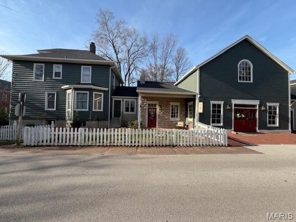 803 S Main Street, St Charles, MO 63301