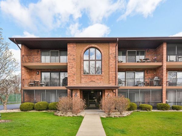 8218 Cobblestone Drive , Unit 3D, Palos Hills, IL 60465