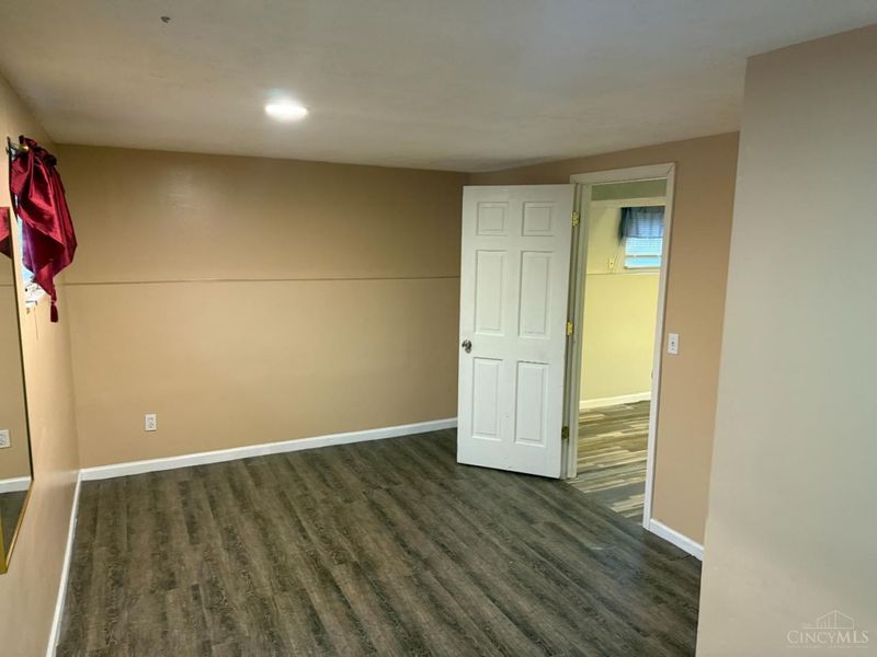 967 Harrogate, Forest Park, OH 45240 Photo 16