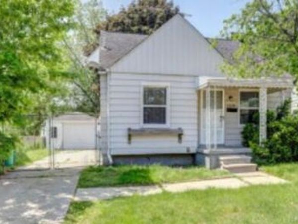 14694 Jacob Avenue, Eastpointe, MI 48021