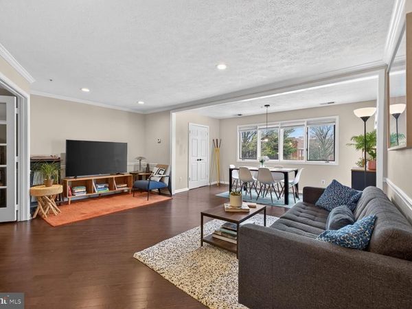 8 RUSSELL AVENUE , Unit 206, GAITHERSBURG, MD 20877