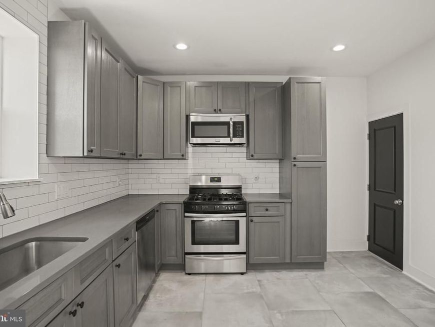 2706 E Somerset Street, Philadelphia, PA 19134 Main Photo
