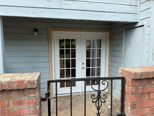 1802 E 66th Place , Unit F104, Tulsa, OK 74136