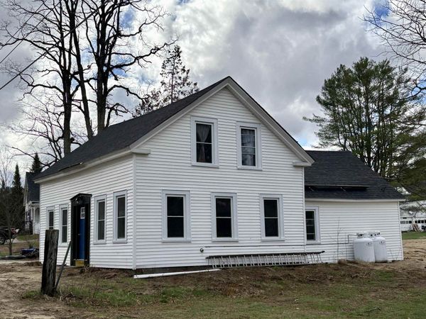 40 Library Road, Grafton, NH 03240