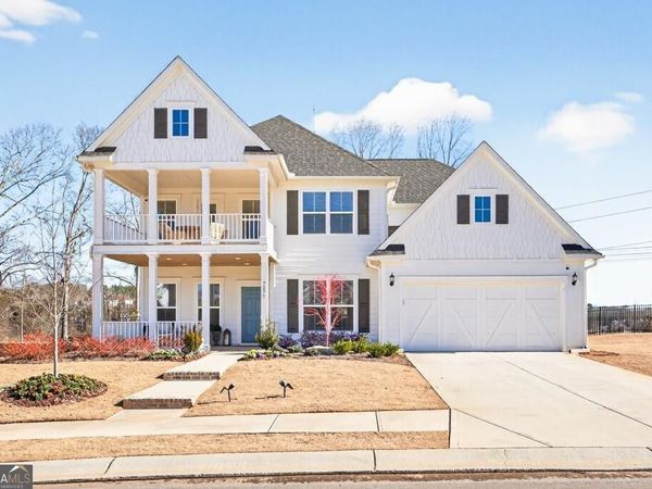 7277 Maple Brook Lane, Flowery Branch, GA 30542