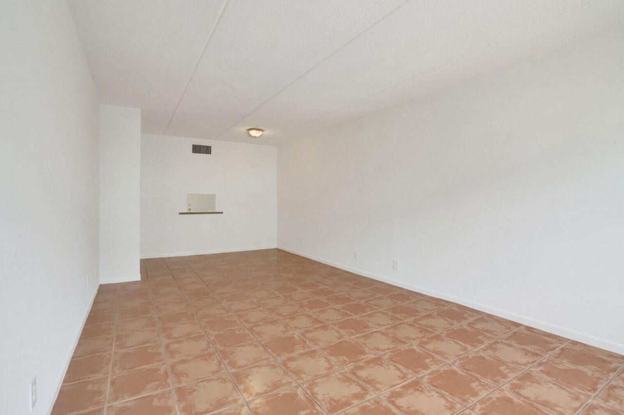 4500 N Flagler Drive, Unit C8, West Palm Beach, FL 33407 Photo