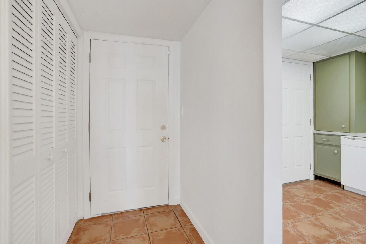 4500 N Flagler Drive, Unit C8, West Palm Beach, FL 33407 Photo