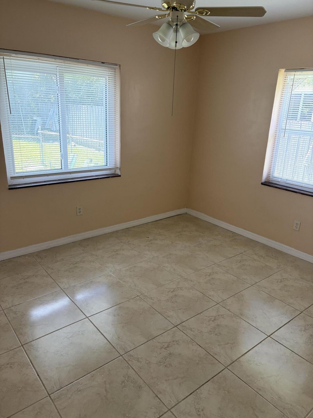 638 NE 138th Street, North Miami, FL 33161 Photo