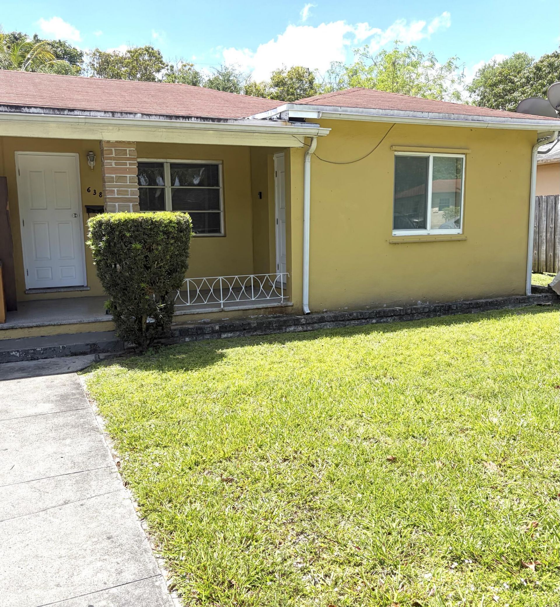 638 NE 138th Street, North Miami, FL 33161 Photo