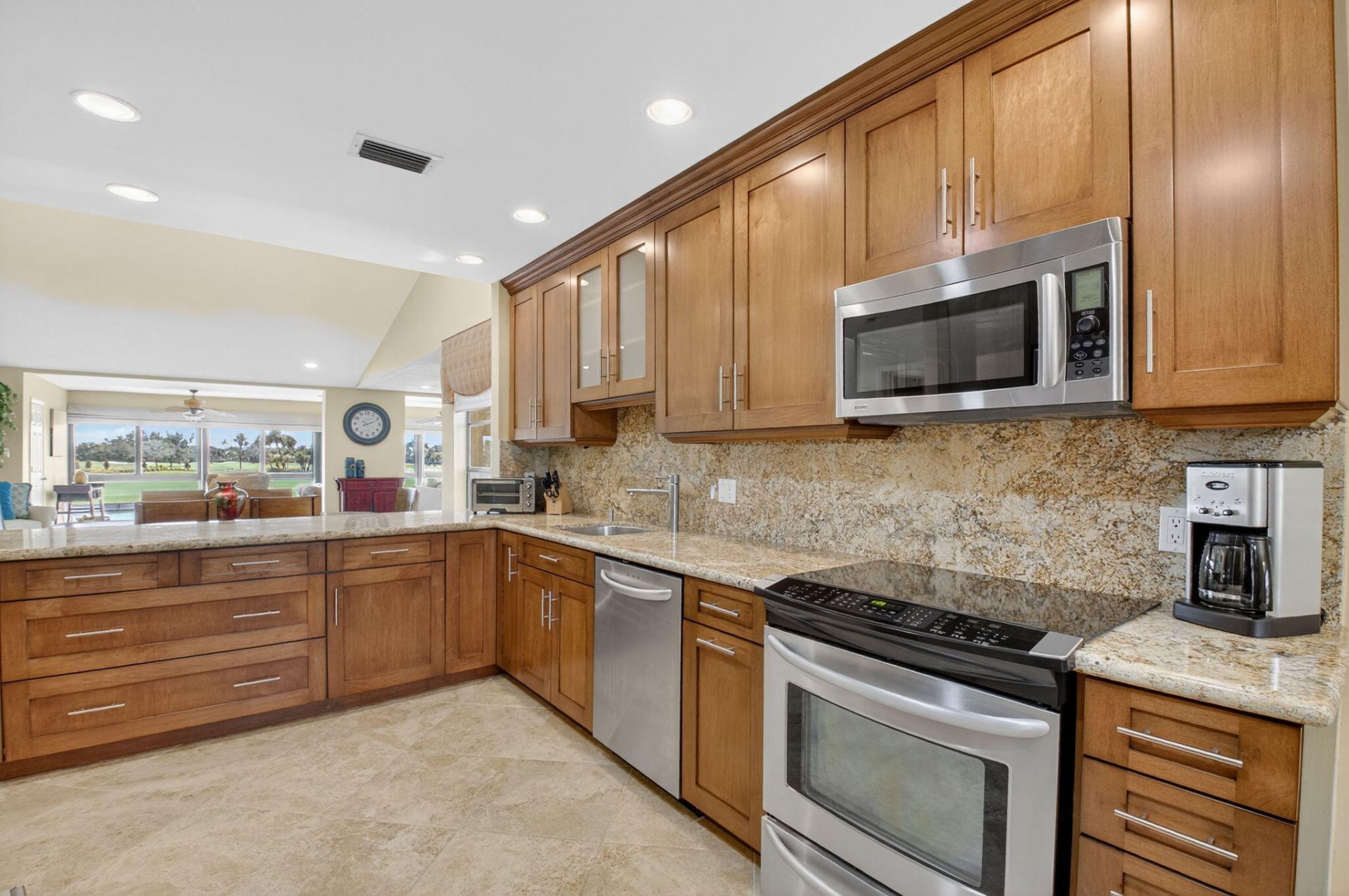 21 Eastgate Drive, Unit D, Boynton Beach, FL 33436 Photo