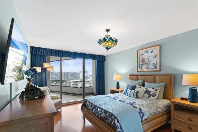 100 Lakeshore Drive, Unit 754, North Palm Beach, FL 33408 Photo