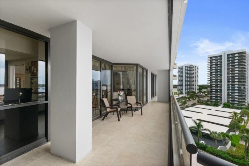 100 Lakeshore Drive, Unit 754, North Palm Beach, FL 33408 Photo
