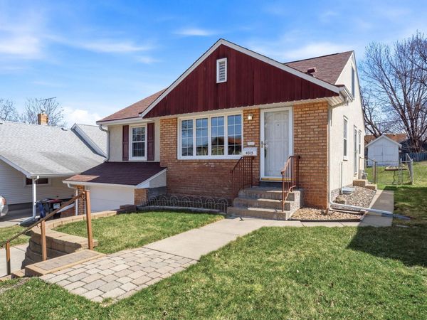 4315 6th Street NE, Columbia Heights, MN 55421
