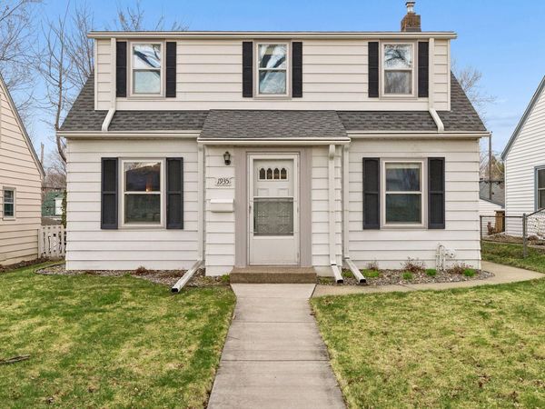 1935 Arlington Avenue E, Saint Paul, MN 55119