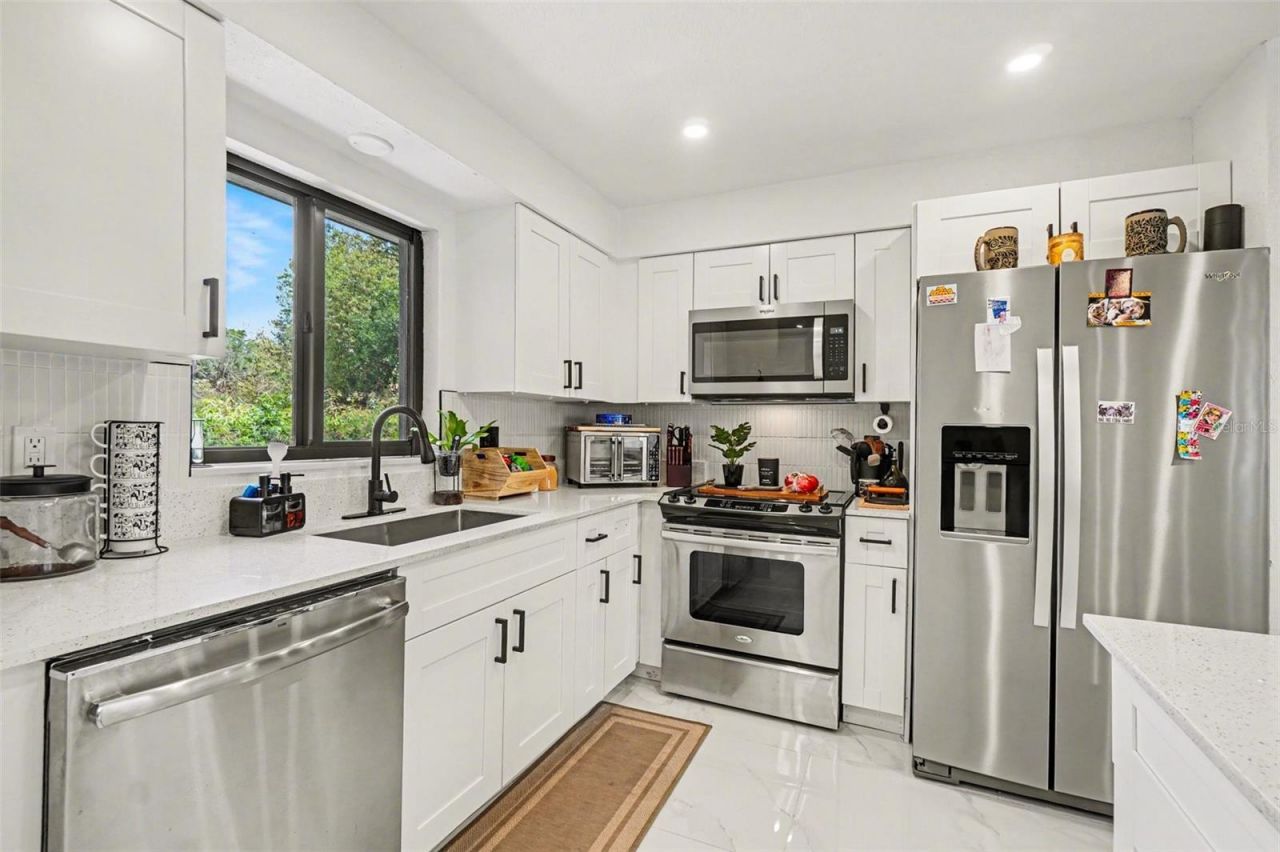 73 Cardinal Drive, North Fort Myers, FL 33917 Photo