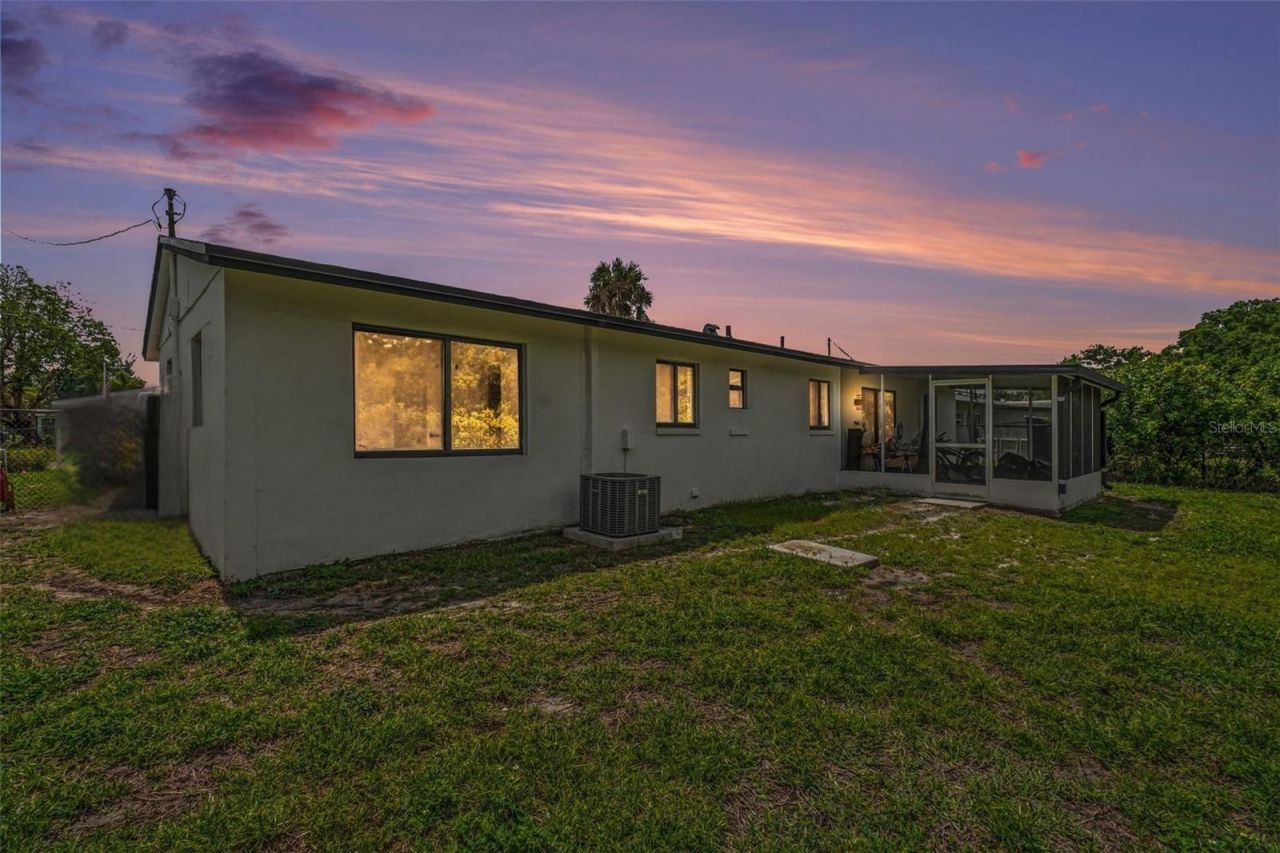 73 Cardinal Drive, North Fort Myers, FL 33917 Photo