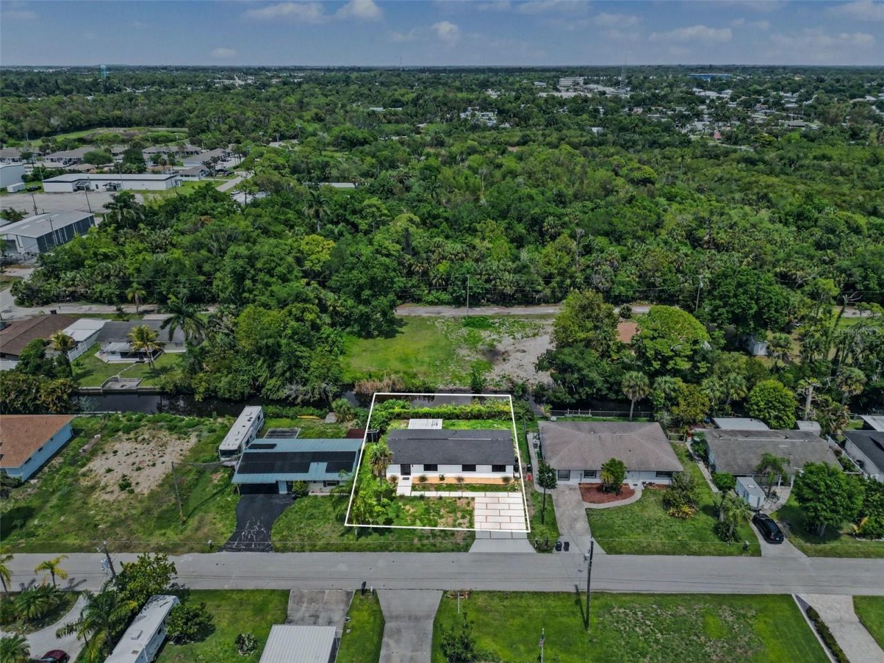 73 Cardinal Drive, North Fort Myers, FL 33917 Photo