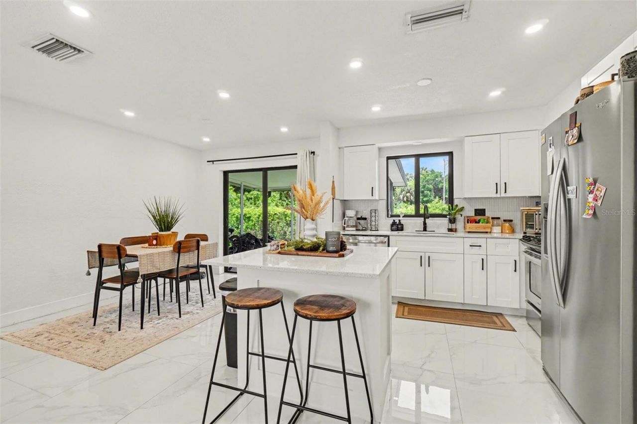 73 Cardinal Drive, North Fort Myers, FL 33917 Photo