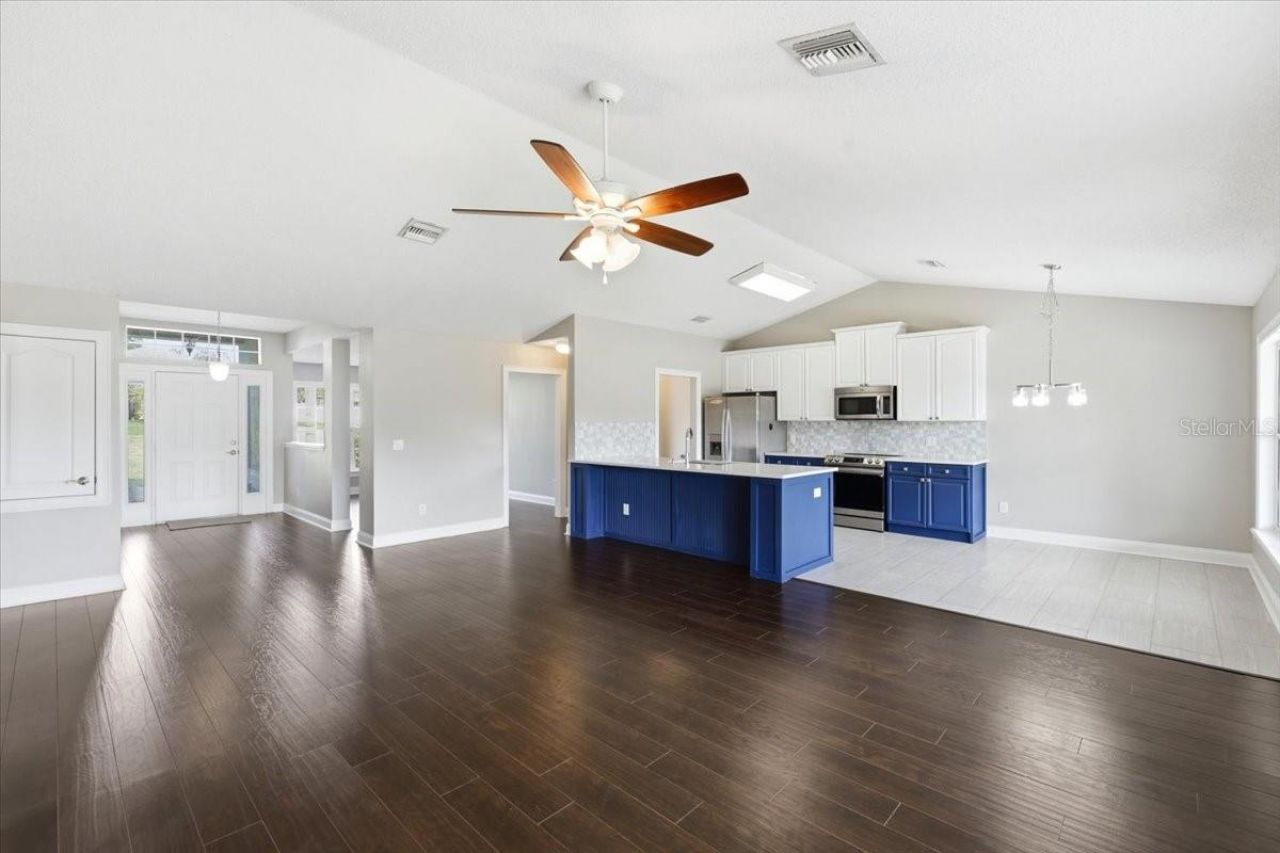 1051 Stationside Drive, Oakland, FL 34787 Photo