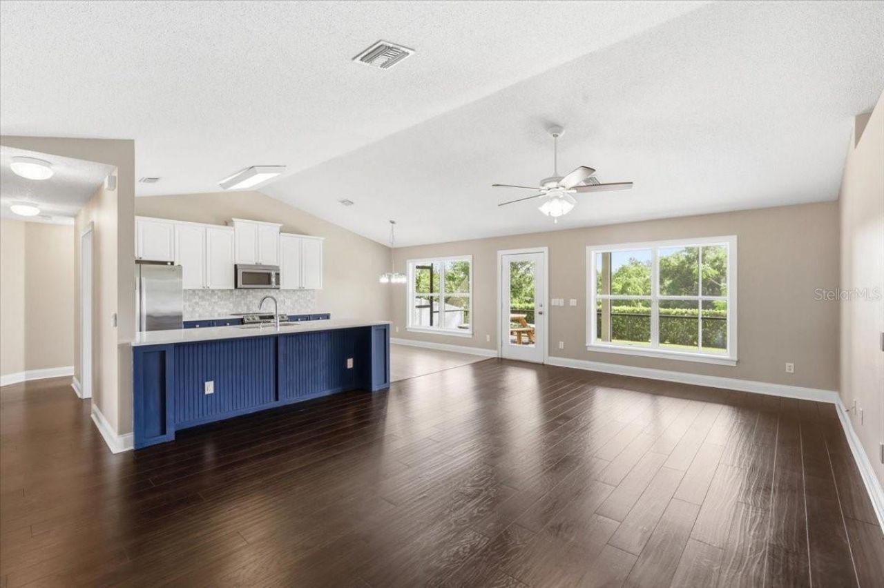 1051 Stationside Drive, Oakland, FL 34787 Photo