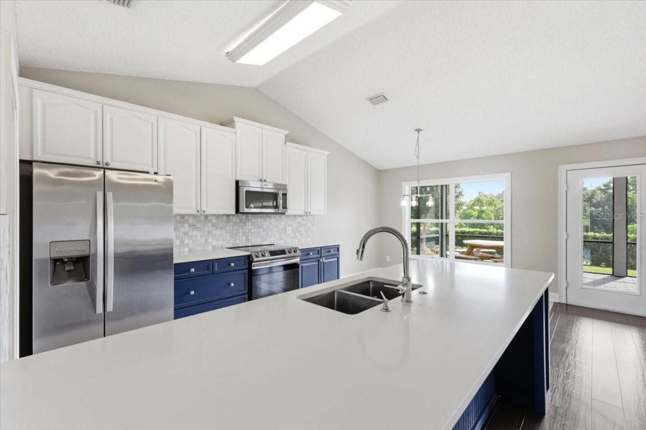 1051 Stationside Drive, Oakland, FL 34787 Photo