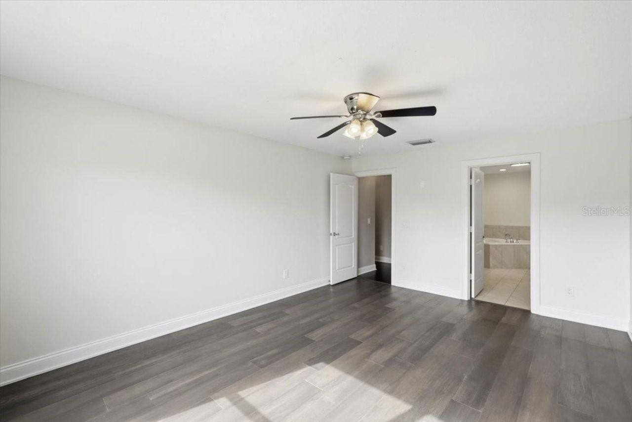 1051 Stationside Drive, Oakland, FL 34787 Photo