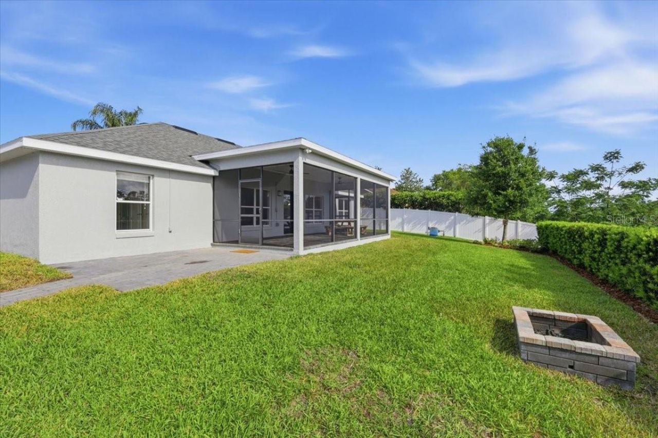 1051 Stationside Drive, Oakland, FL 34787 Photo