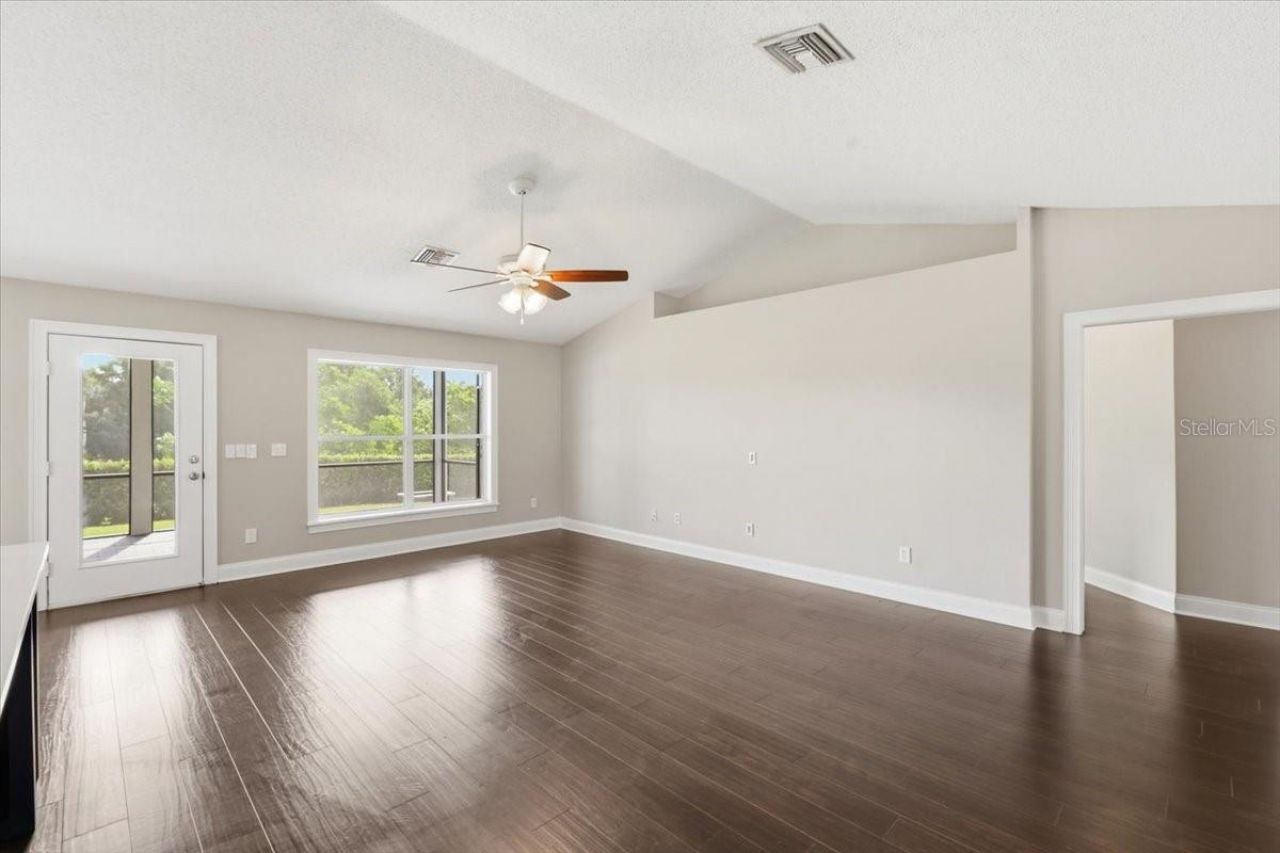 1051 Stationside Drive, Oakland, FL 34787 Photo