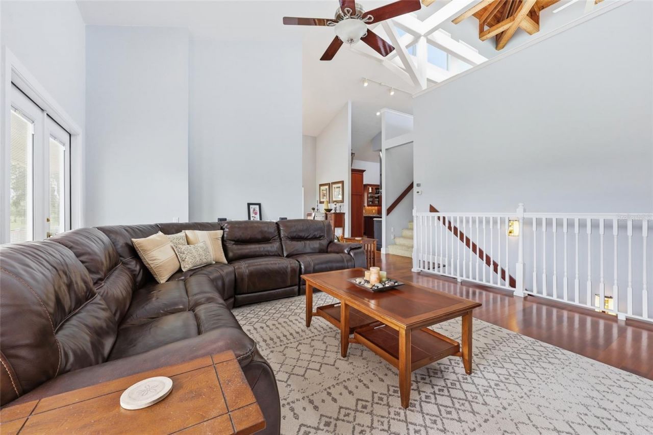 1042 SW Woodland Avenue , Fort White, FL 32038 Photo