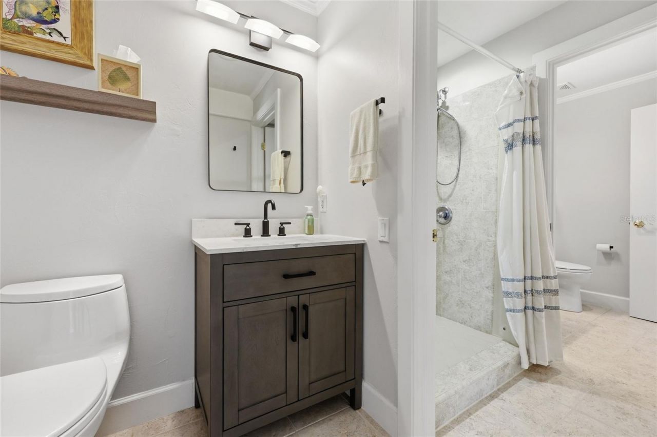 1042 SW Woodland Avenue , Fort White, FL 32038 Photo