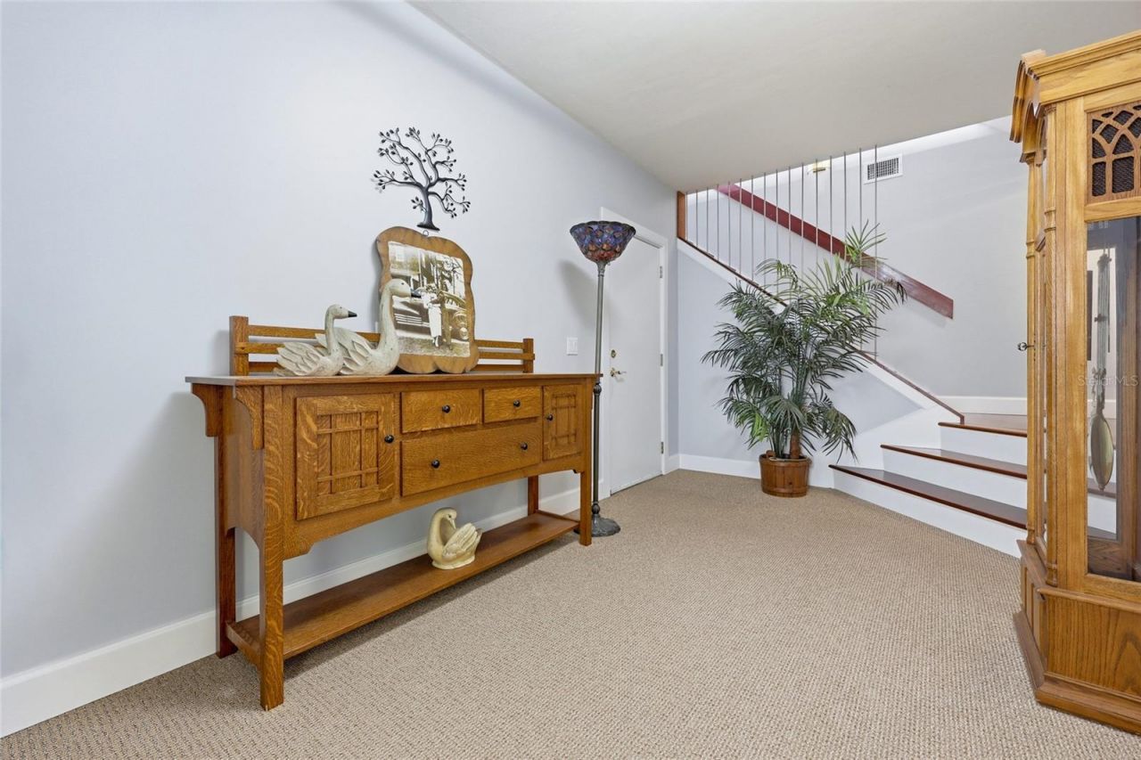 1042 SW Woodland Avenue , Fort White, FL 32038 Photo