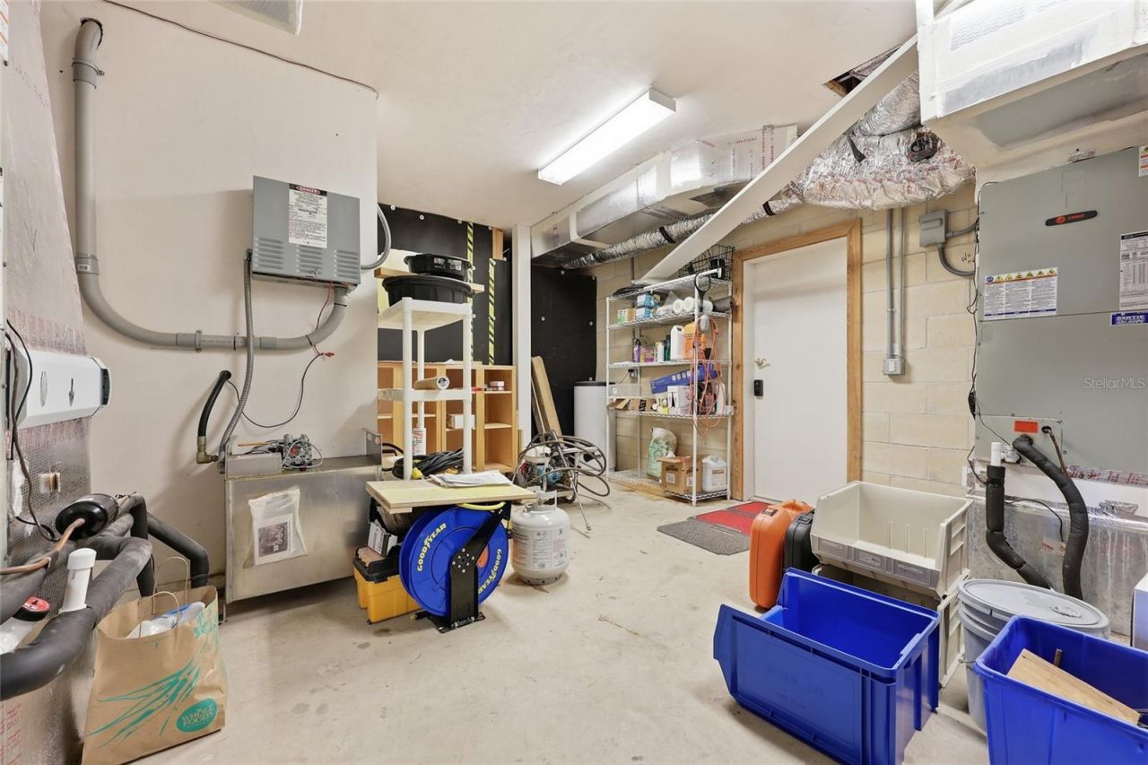 1042 SW Woodland Avenue , Fort White, FL 32038 Photo