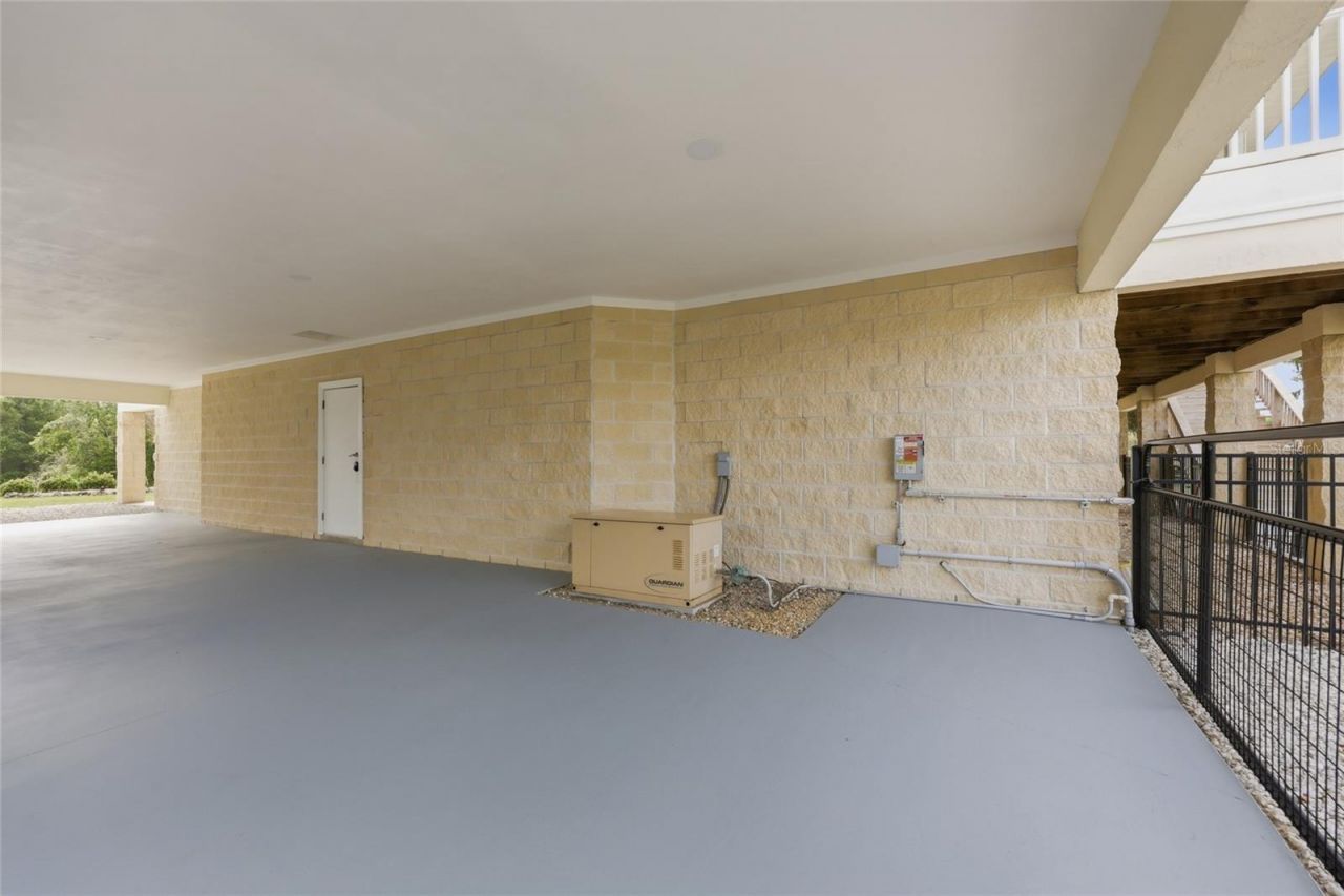 1042 SW Woodland Avenue , Fort White, FL 32038 Photo