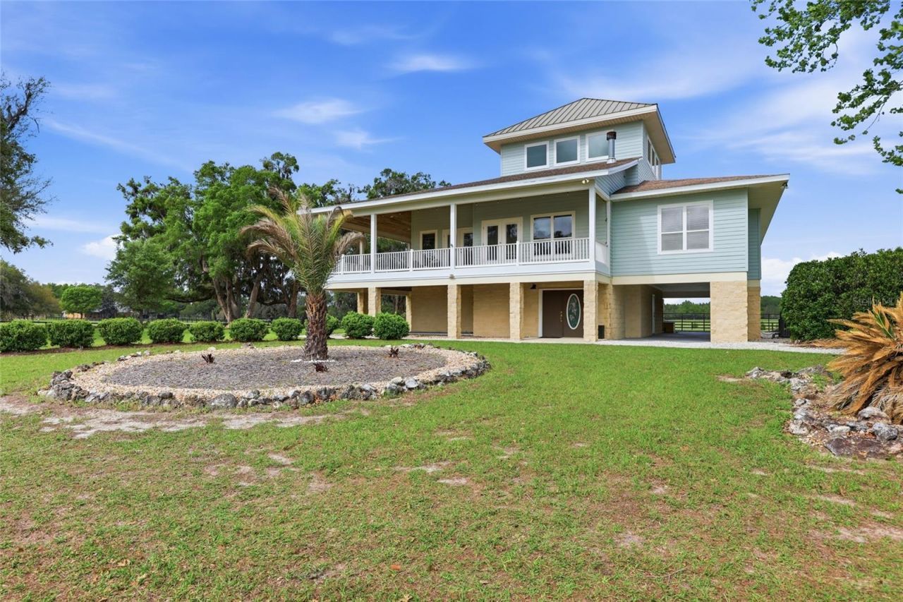 1042 SW Woodland Avenue , Fort White, FL 32038 Photo