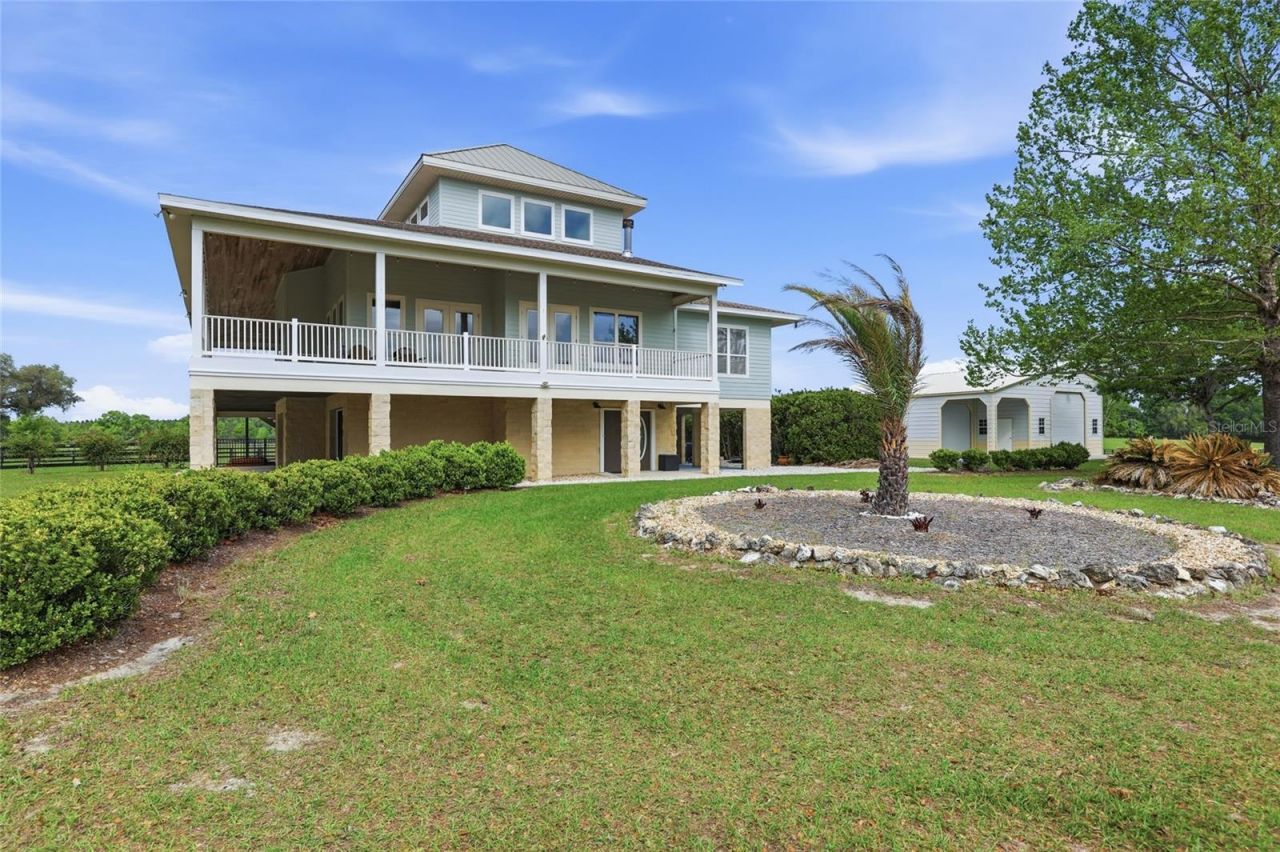 1042 SW Woodland Avenue , Fort White, FL 32038 Photo