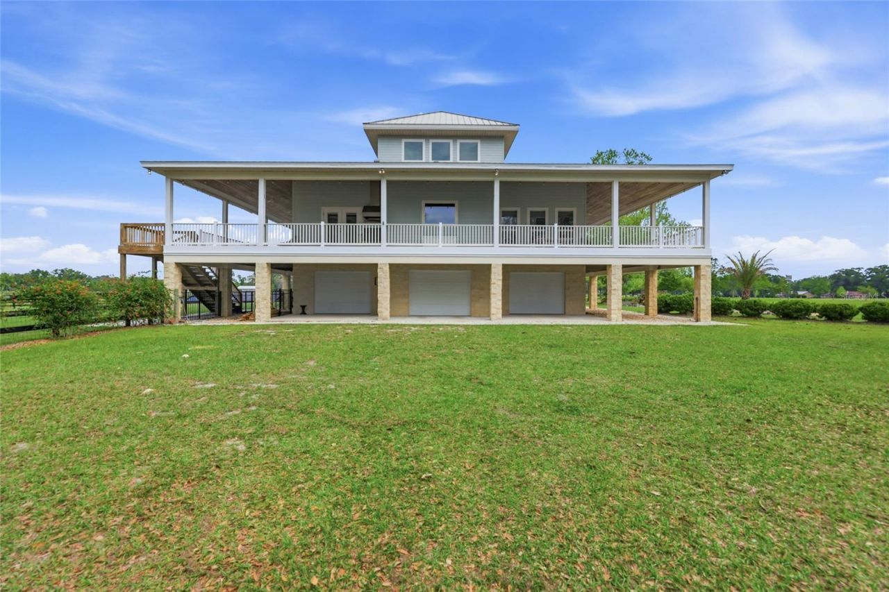 1042 SW Woodland Avenue , Fort White, FL 32038 Photo