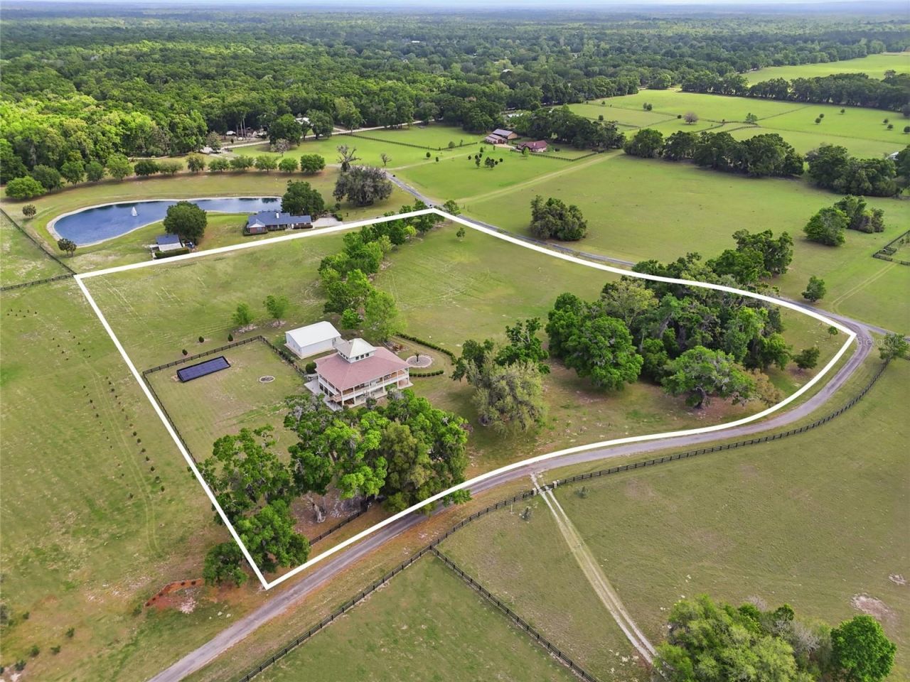 1042 SW Woodland Avenue , Fort White, FL 32038 Photo