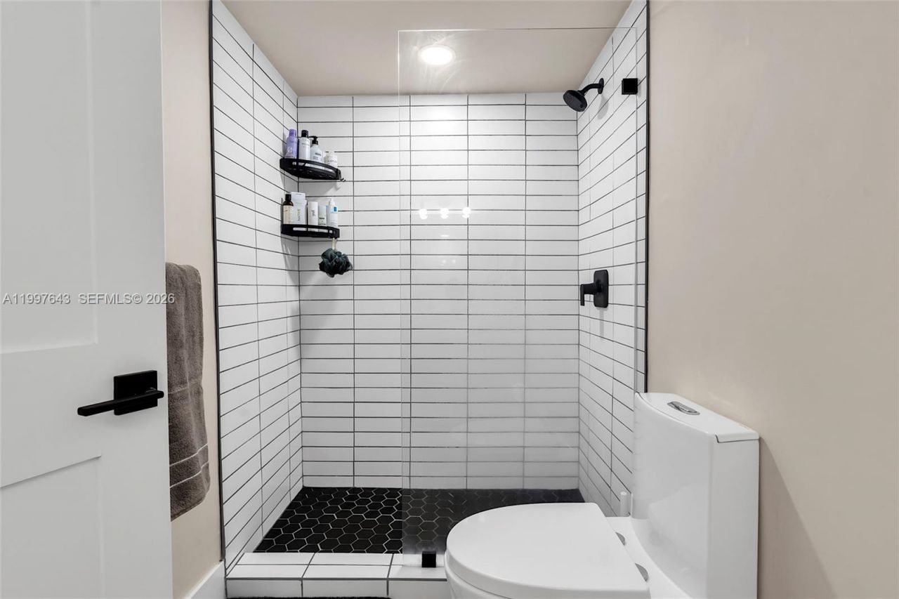 7473 SW 82nd St, Unit A314, Miami, FL 33143 Photo