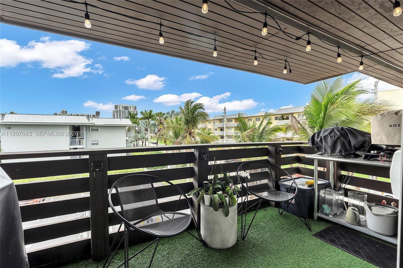 7473 SW 82nd St, Unit A314, Miami, FL 33143 Photo