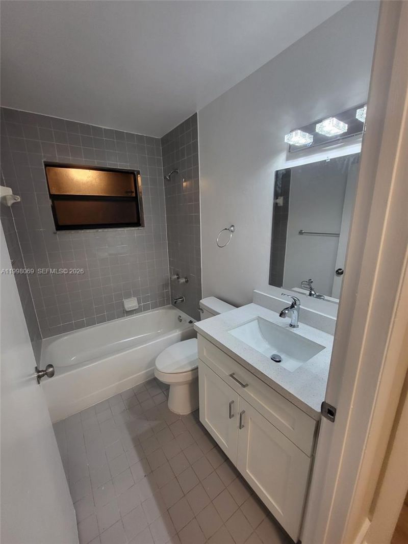 5629 Taft St, Hollywood, FL 33021 Photo