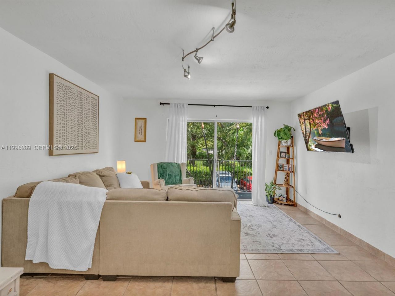 7403 SW 82nd St, Unit 201N, Miami, FL 33143 Photo