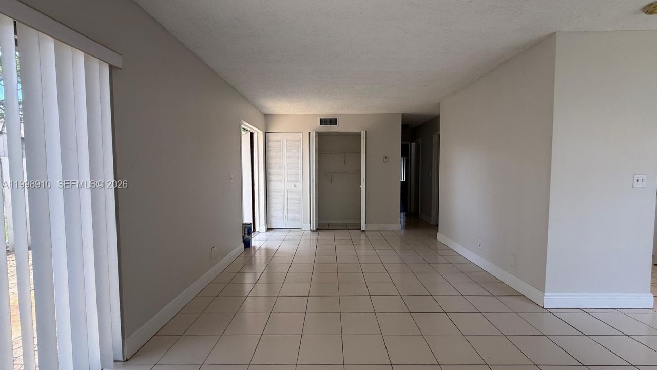 2115 NW 57th Ave, Unit 16-C, Lauderhill, FL 33313 Photo