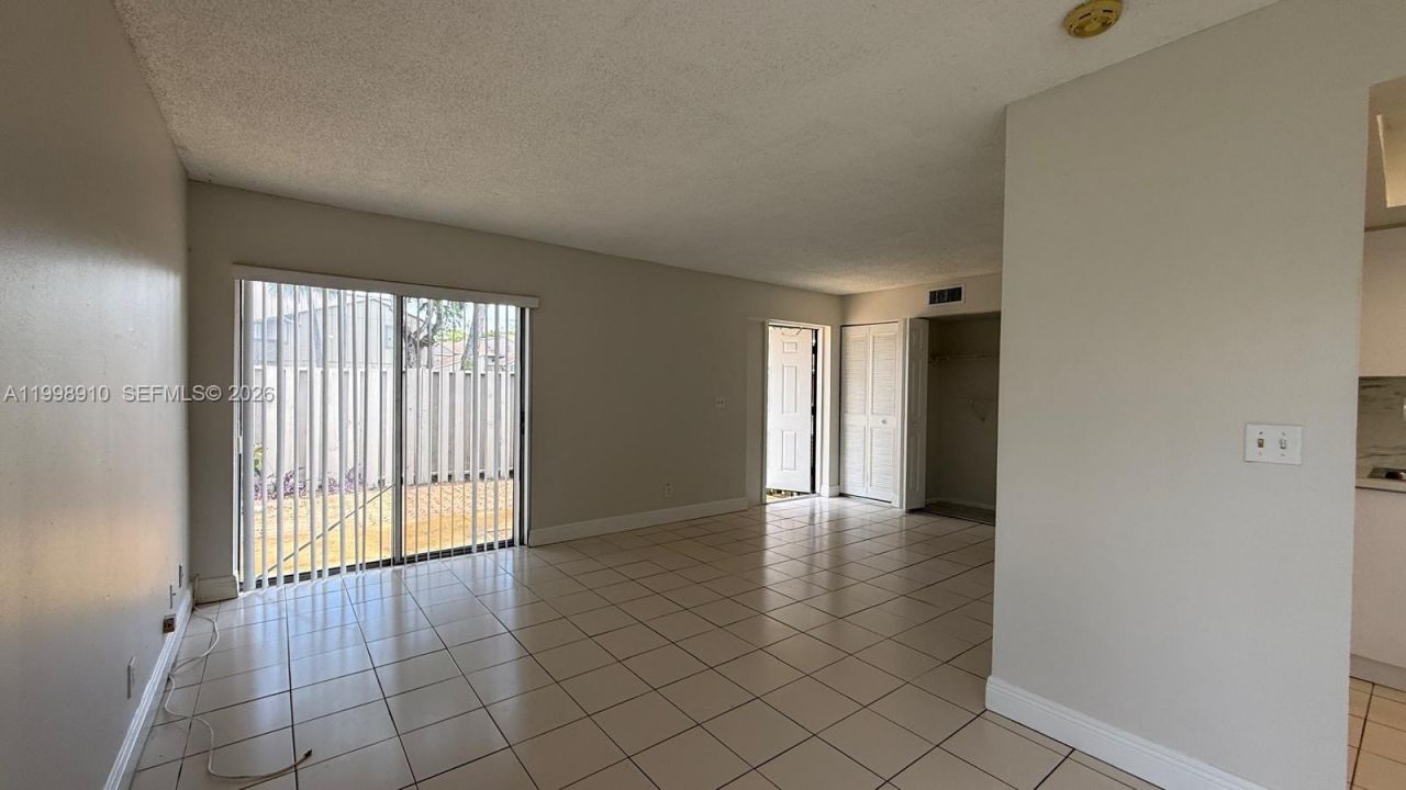 2115 NW 57th Ave, Unit 16-C, Lauderhill, FL 33313 Photo